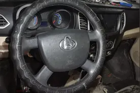 长安跨越王手刹指示灯常亮，自认为很简单的问题差一点翻车视频封面