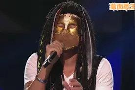 蒙面歌王：流浪者一首《斑马斑马》征服全场，这歌唱得太催泪！