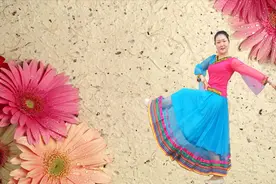 花想容广场舞《弥渡山歌》彝族风格舞蹈背面演示附教学