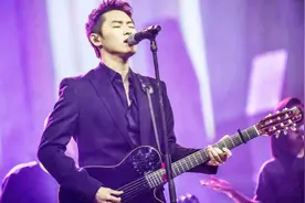 梁博摇滚歌曲《不知去向》，登上外国顶级舞台，非常受欢迎！