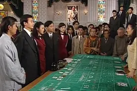 上海滩：穷女孩到赌场赌钱，押上全部身家开三个6，赌神暗中出手视频封面
