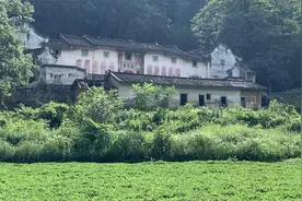 广东农村惊现一座古时候地主的房子，这规模和占地面积壕