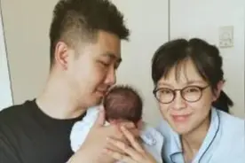 产后抑郁又捣鬼！女星一度想扔掉孩子，李艾情绪崩溃狂掉眼泪！