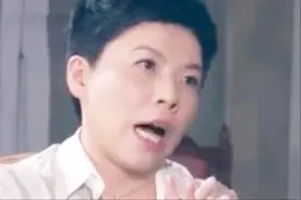 曾经的女乒一姐邓亚萍，花光十亿退休金，如今的生活却让人羡慕视频封面