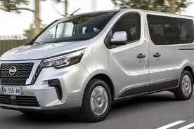 售价11万起！新款NV300，9座布局，2.0T发动机，外观内饰全面升级