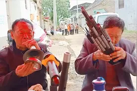 唢呐老艺人演奏豫剧《打金枝》，高手在民间，听着真是味儿！视频封面