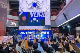 EDG赢得英雄联盟全球总决赛冠军后，能获得多少奖金？