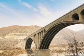 礼泉羊尾巴沟值不值得游玩？先带你看看泾河风光