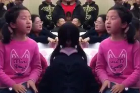 戏精小女孩台下跟唱《卡路里》走红网络，有才的孩子都是别人家的视频封面