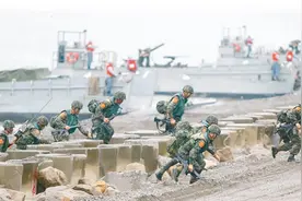 绝不能轻敌！央视报道解放军登陆演习：上岸后不久就伤亡三分之一