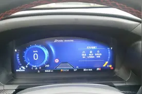 全新探险者仪表盘里面的公里数油耗如何重置