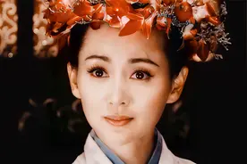 天涯明月刀：明月心高傲冷清，、足智多谋，一生只爱傅红雪