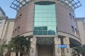 揭露“肿瘤治疗黑幕”后，“张煜医生”被逼删文？央媒重磅发声！视频封面