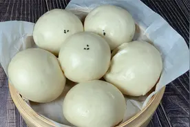 蒸出好吃的馒头，用中筋面粉还是低筋面粉？看完你就懂了，真好吃视频封面