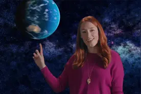 比地球还大的女巨人，还特喜欢唱rap，试问这谁能满足啊？视频封面