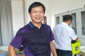 农村小学校长怎么当？职业倦怠怎么消解？请听我初为校长时的故事视频封面