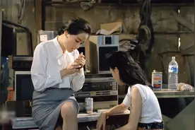 虎胆女儿红：16岁女儿太叛逆，妈妈露出背后纹身，母女俩大战黑帮视频封面