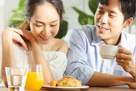 男人不和你约会的两大原因：社交吸引，社交尴尬视频封面