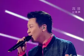 陶喆献唱《爱很简单》，音乐教父最经典的一首歌，粉丝疯狂了视频封面