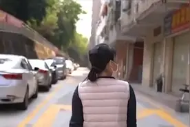 刚刚！面对疫情蔓延 深圳硬核包租婆主动降租80万 租户感动不已视频封面