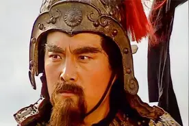 合肥之战，张辽率领800将士大破孙权10万大军，威震江东视频封面