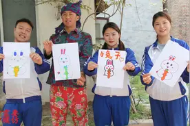 小花老师教大家用3画小白兔，用数字就能画出可爱的兔子，真好玩