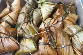 福建肉粽子传统做法，方法简单步骤详细，咸香软糯，新手也能学会