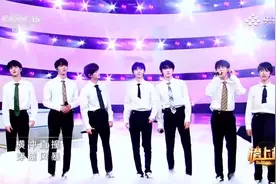 听时代少年团演唱《少年时代》，祝你勇敢追梦