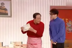 小品：儿子带媳妇回家吃饭，父亲一看儿媳饭量，这能养得起吗视频封面