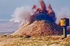 亚美尼亚炮击阿塞拜疆工事人员，士兵炮火中惊慌逃，超4000人死亡视频封面