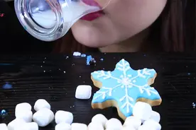 【Candys】特殊冷冻果、地球糖、冰冻糖、雪花糖、食物咀嚼音视频封面