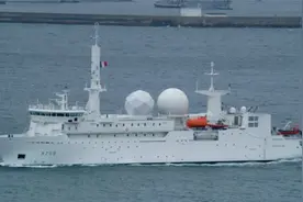 又一艘外国舰船通过台湾海峡！这一次出手的不是美国，也不是英国视频封面