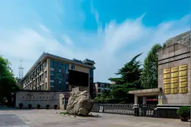 西安这所高中生源一般 学生学习轻松 但毕业时个个都是顶尖人才