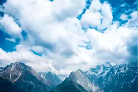 简单的事重复做，你就是专家；重复的事用心做，你就是赢家。