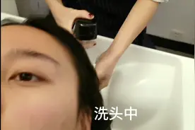 理发师把头发剪得太丑了，白瞎了70块钱，我要哭了