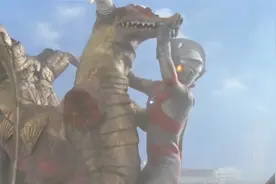 艾斯奥特曼：奥特兄弟集体现身，艾斯解封奥特断头刀视频封面