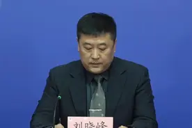 北京新增本土感染者23例 涉及海淀、丰台等7区 社会面筛查2例视频封面