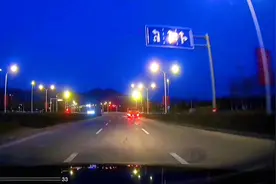 “抢红不抢绿”“灯头让灯尾”视频封面