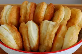 面粉还可以这样做？个个鼓大泡蓬松柔软，做法简单不腻人视频封面