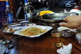 都说广东消费高，三个人吃夜宵，看看消费高不高视频封面