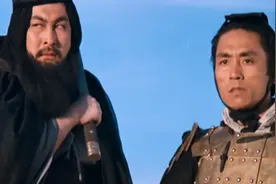 陆树铭饰演的秦始皇有多霸气，一言不合就开杀，从此再无关二爷