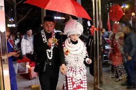 苗大姐妹结婚，汉族小伙迎娶苗家姑娘，这样的婚礼你喜欢吗？