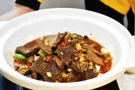 #兰轩美食#湘菜大师教您做一道暖身常德钵子牛肉吃完还能涮小菜！