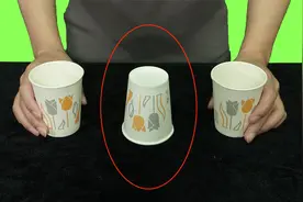 解密路边3个杯子的小游戏！骗我8年，原来秘密这么简单