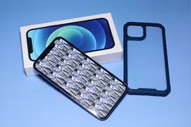 iPhone 12跑分测试：听说安兔兔能跑出80度高温，我来测试一下！