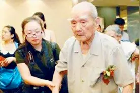 抗日时期他瞒着母亲参军，71年后归家寻母，106岁母亲仍在等他