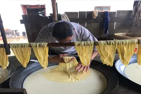 江西农村祖传手艺纯手工腐竹，没有任何添加剂，吃着就是放心视频封面