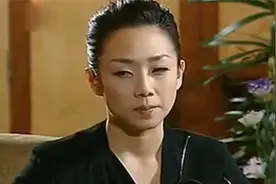 明星：林忆莲谈前夫李宗盛，她的婚姻经历令人心疼，让人泪目视频封面