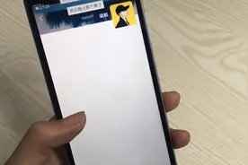 这样设置让你的微信朋友圈变成一片空白，朋友都懵了！视频封面