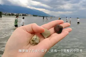 大理洱海作为湖泊，也有一片嬉水沙滩，游客不知道的小众景点